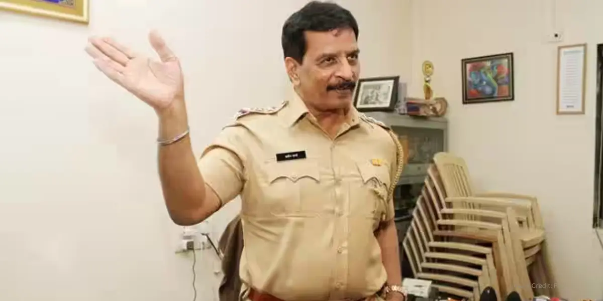 पूर्व पुलिसकर्मी Pradeep Sharma को 2006 के मुंबई फर्जी मुठभेड़ मामले में उम्रकैद की सजा सुनाई गयी